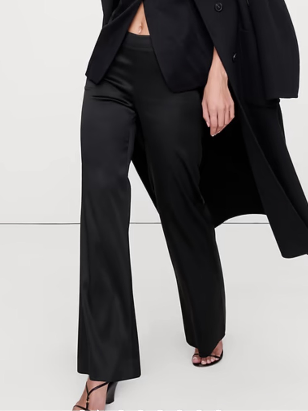 Banana Republic MID-RISE KICK-FLARE SATIN ANKLE PANT black size 14 $150